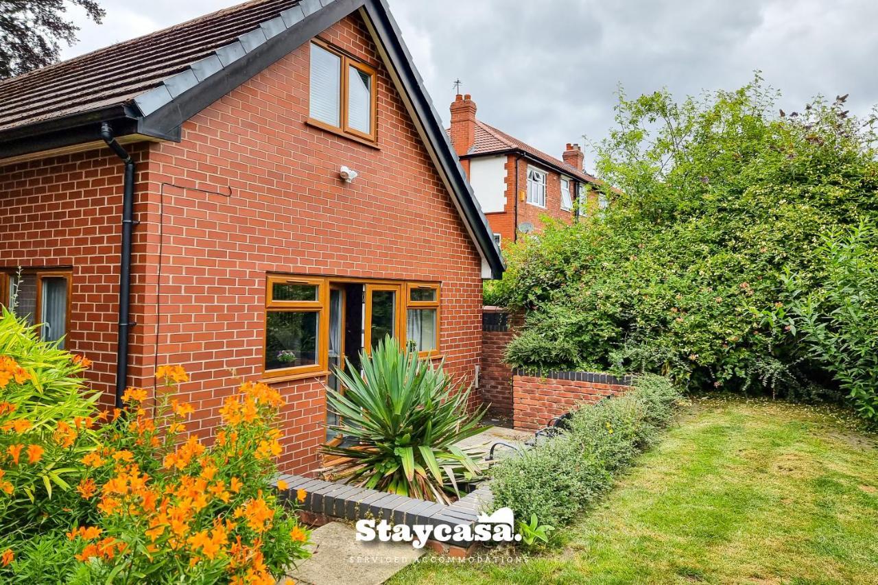 Tranquil Annex With Hidden In Beautiful Setting Hotel Bredbury Luaran gambar